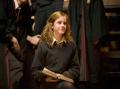 https://sf1.psychologies.com/wp-content/uploads/psycho/2026/07/hp-f4-goblet-of-fire-hermione-great-hall-smiling-book-web-landscape-1.jpg