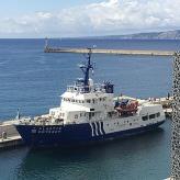 https://upload.wikimedia.org/wikipedia/commons/thumb/5/58/Plastic_Odyssey.jpg/330px-Plastic_Odyssey.jpg?utm_source=fr.wikipedia.org&utm_campaign=parser&utm_content=thumbnail
